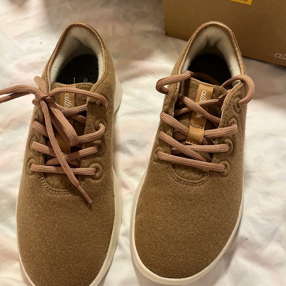 Allbirds Stony Beige (Stony cream) Wool Runner 2 - Picture 1 of 5